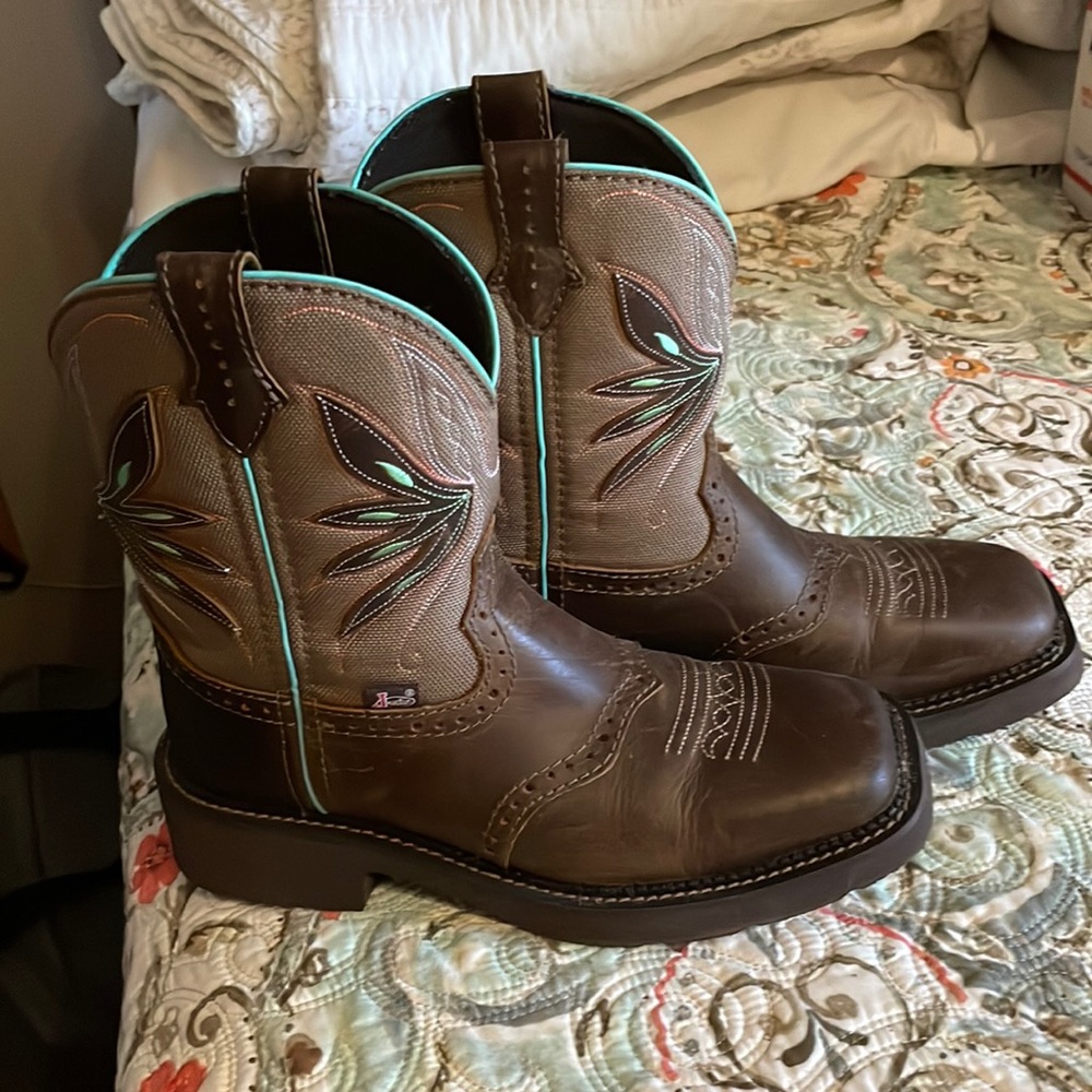 Justin boots